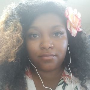 Meet your Posher, Priscilla